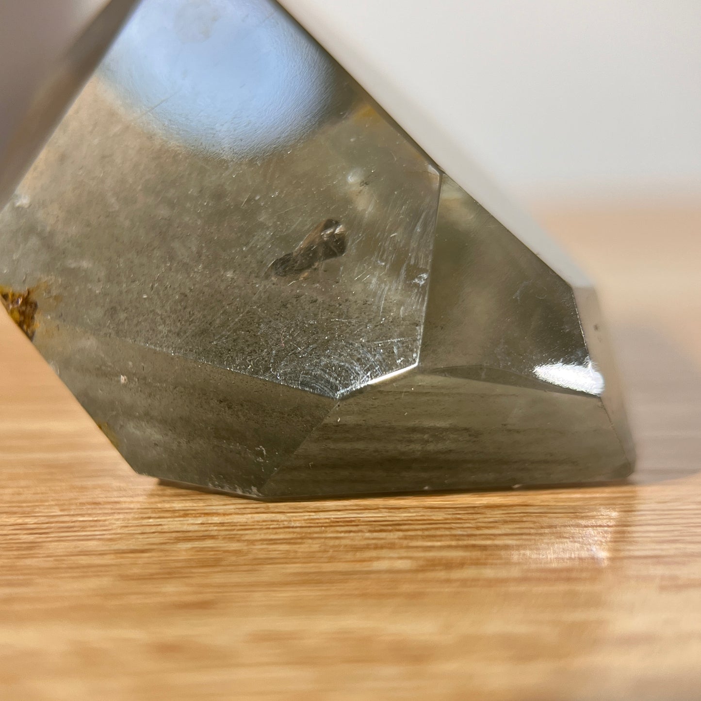 Layers Green Phantom Quartz Freeform - 45 Gram