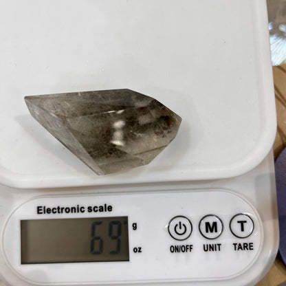 Red Green Phantom Quartz Freeform - 70 Gram