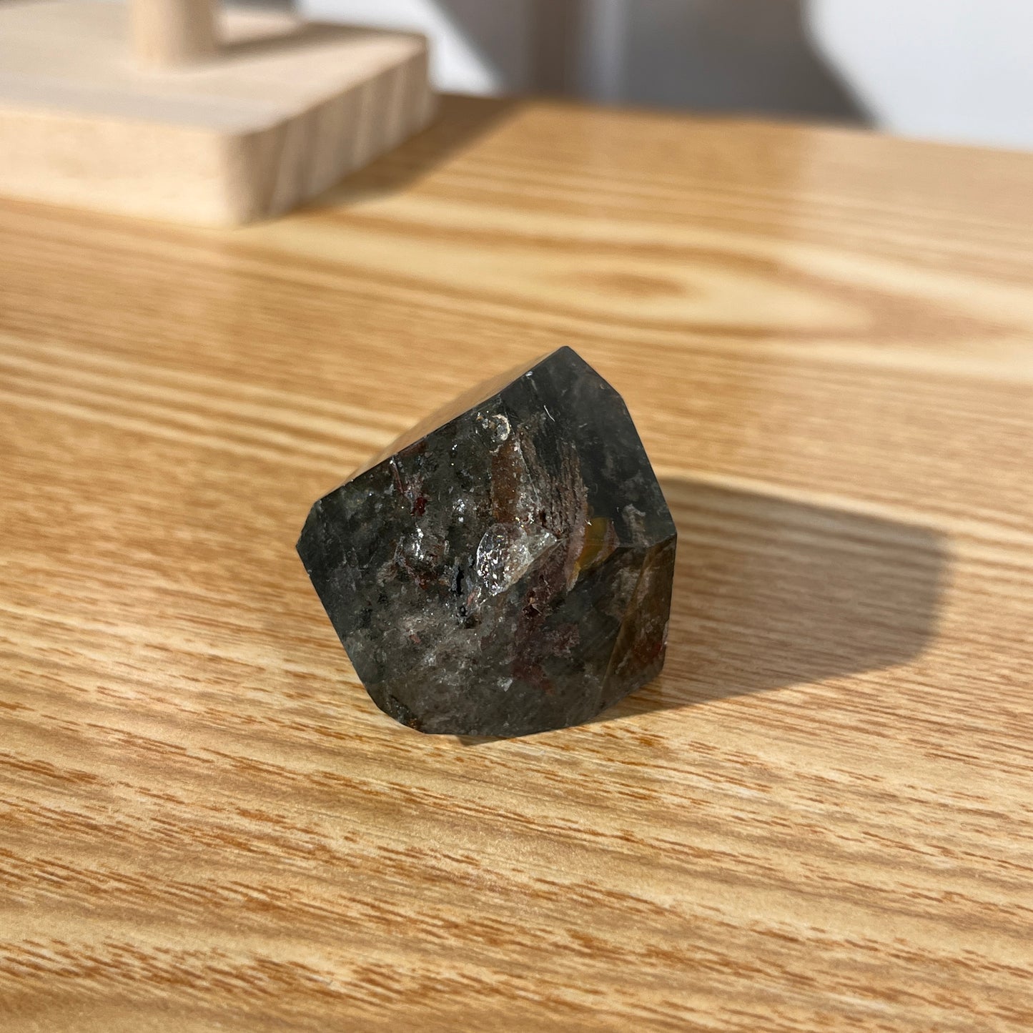 Garden Phantom Quartz Freeform - 40 Gram